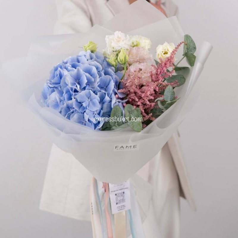 Букет сборный Небесная лазурь