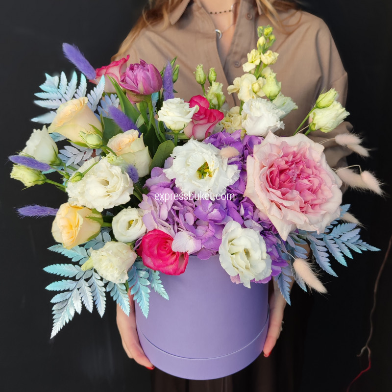 Шляпная коробка Нежная