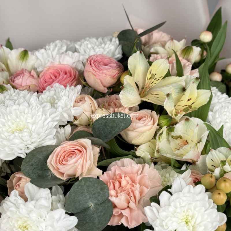 Персиковый букет